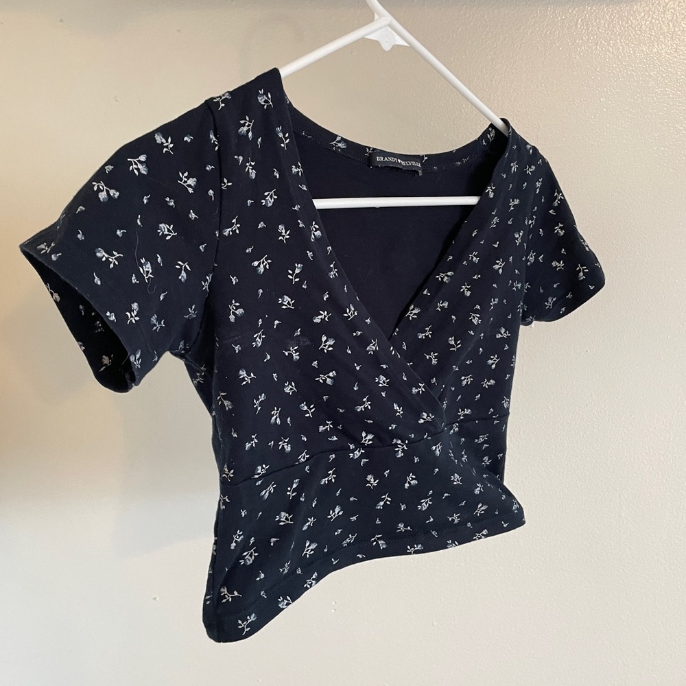 Brandy Melville Amara Top Navy Blue Floral Wrap Crop Top (One Size)